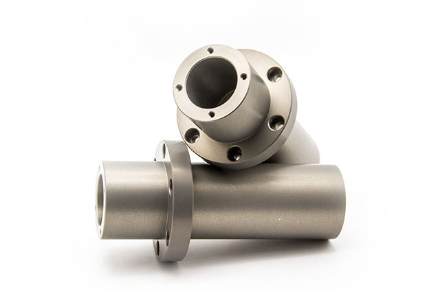 鋁擠壓型材加工的過程是什么樣的原理