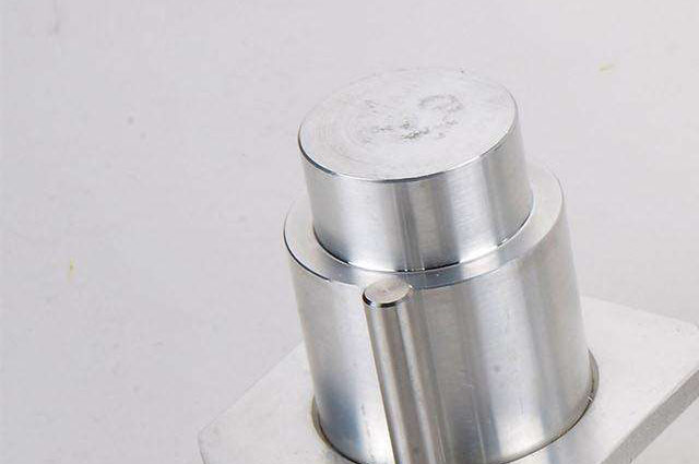 【CNC走心機(jī)加工】CNC走心機(jī)加工和數(shù)控車床具體有什么不一樣呢？