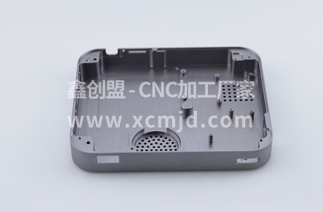  怎么選擇五金加工廠？武漢李小姐有一套 