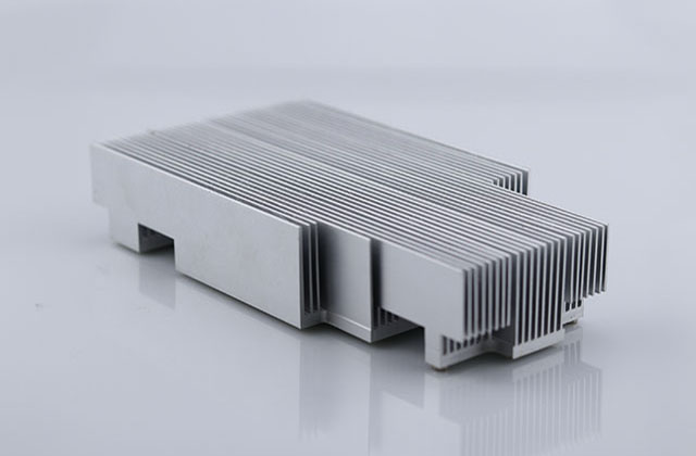  鑫創盟祝您新的一年工作順利，家庭幸福，吉祥如意！ 