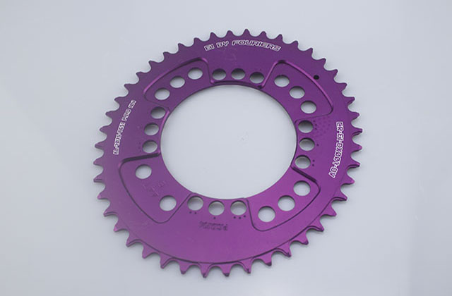  亞克力CNC鈦合金有什么優(yōu)勢，特點是什么？ 